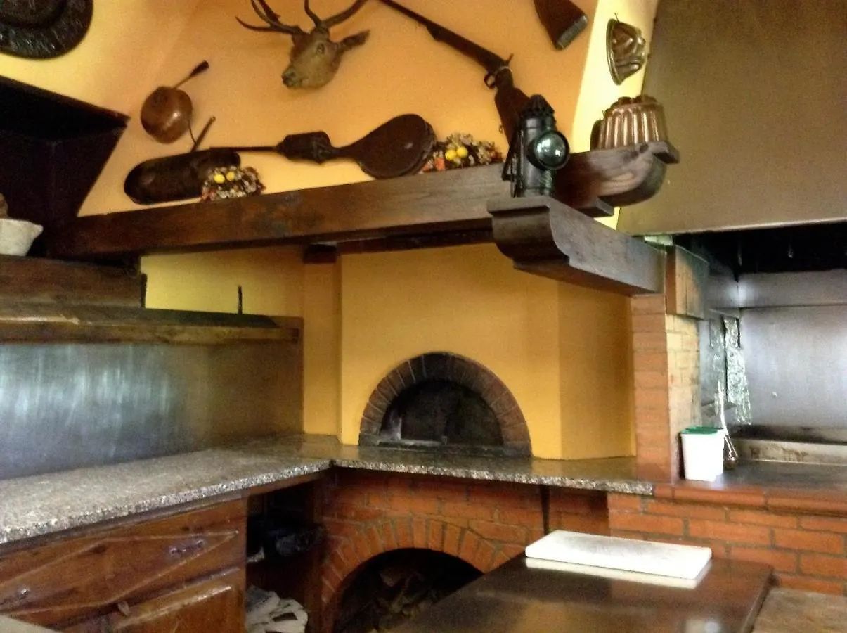 Albergo Ristorante Da Carlino Castelnuovo di Garfagnana Włochy